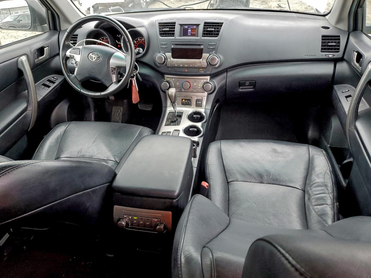 2012 TOYOTA HIGHLANDER