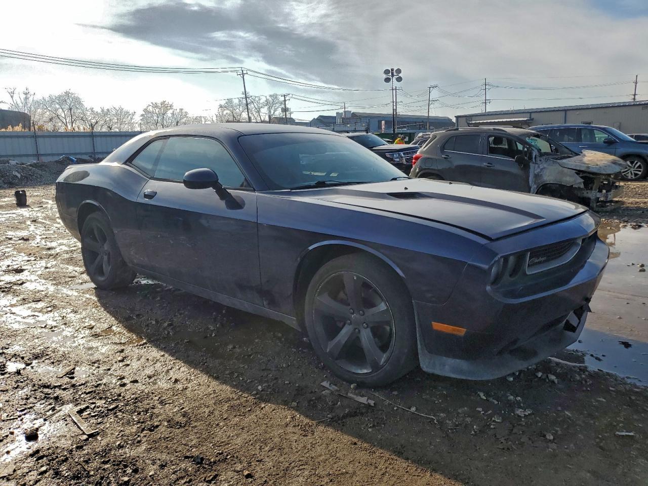 2013 DODGE Challenger