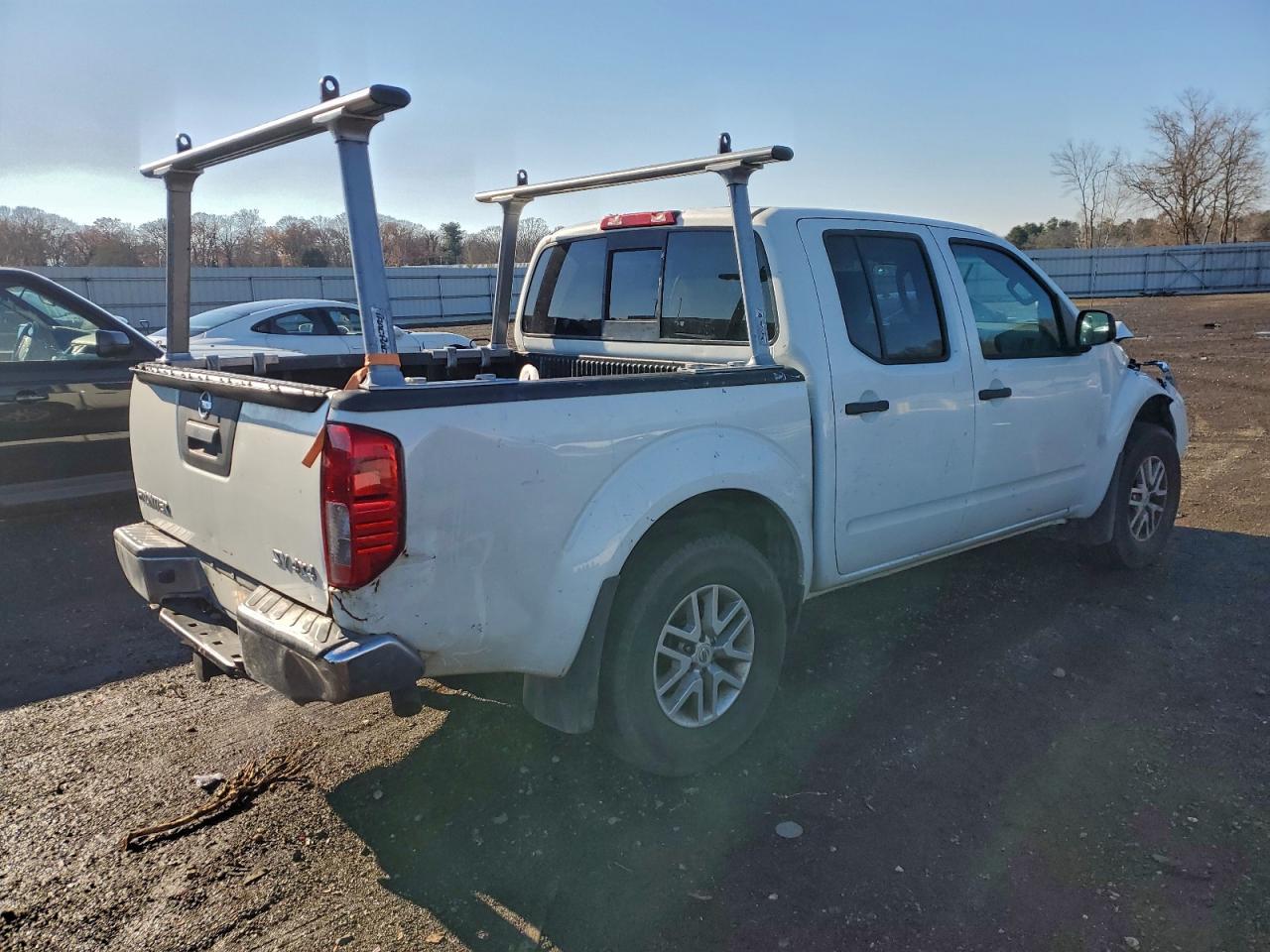 2014 NISSAN Frontier