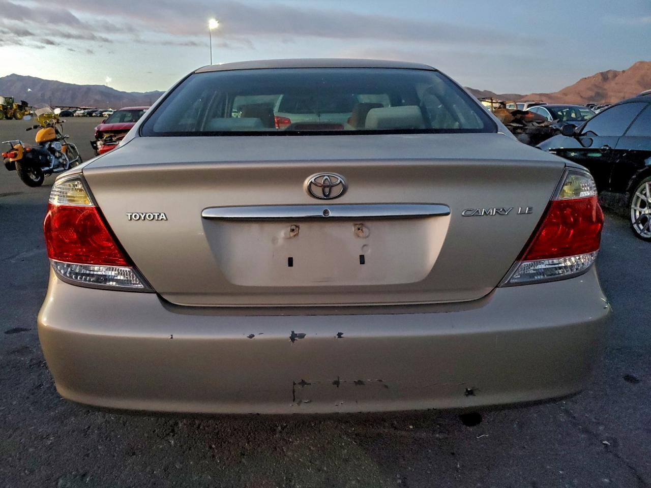 2005 TOYOTA CAMRY