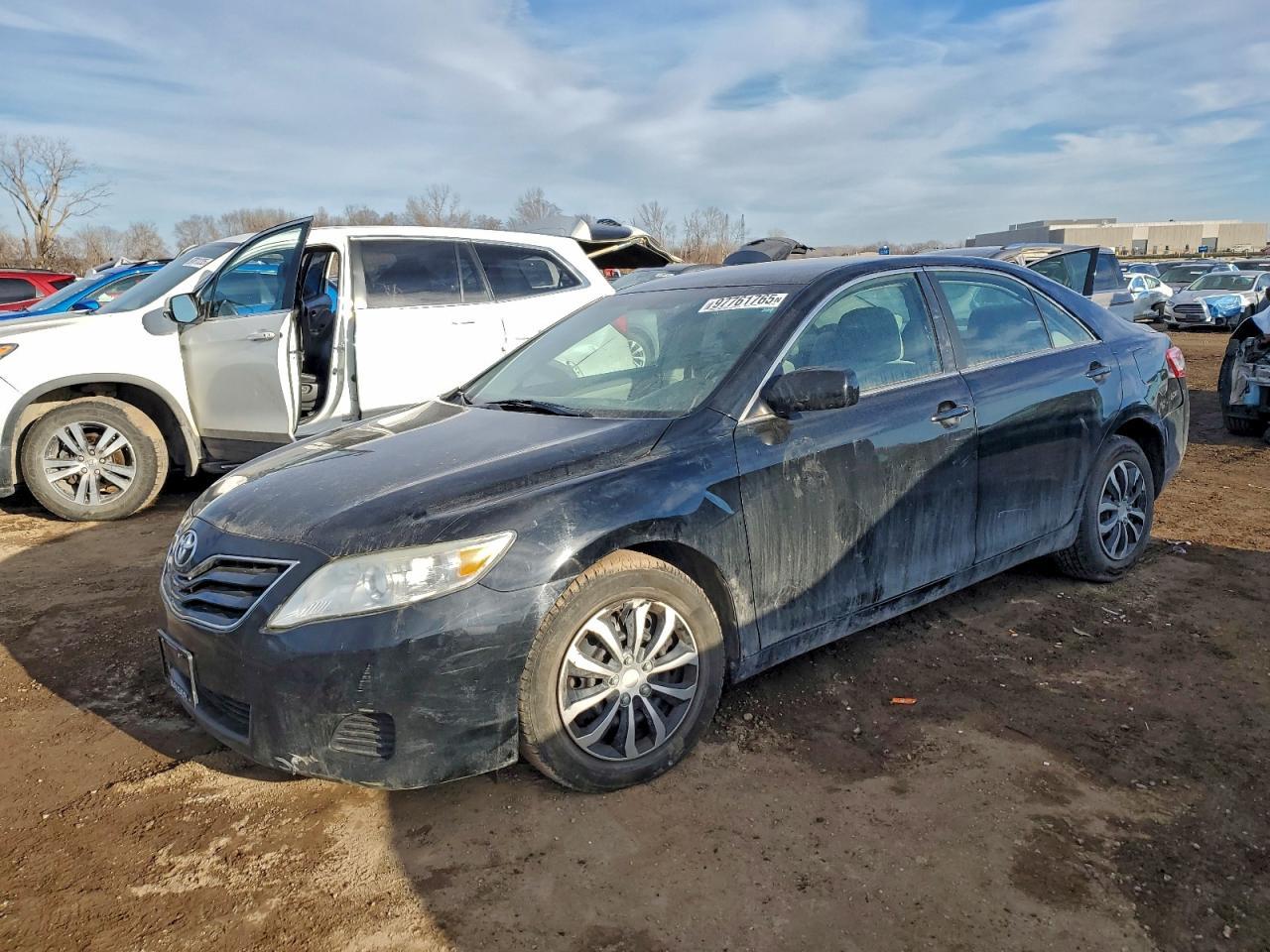 2011 TOYOTA CAMRY