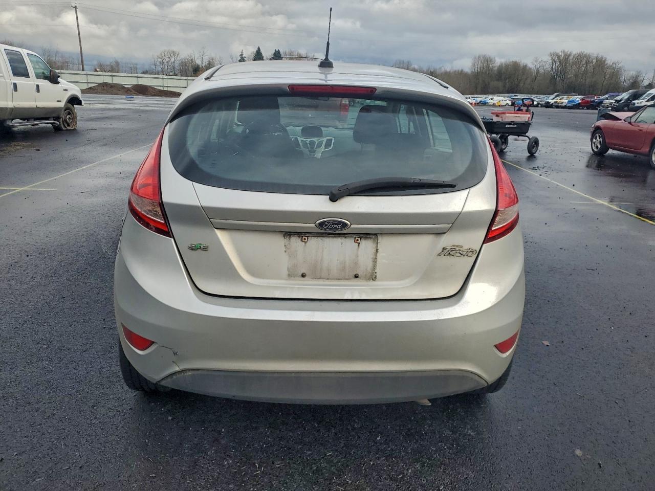2013 FORD Fiesta