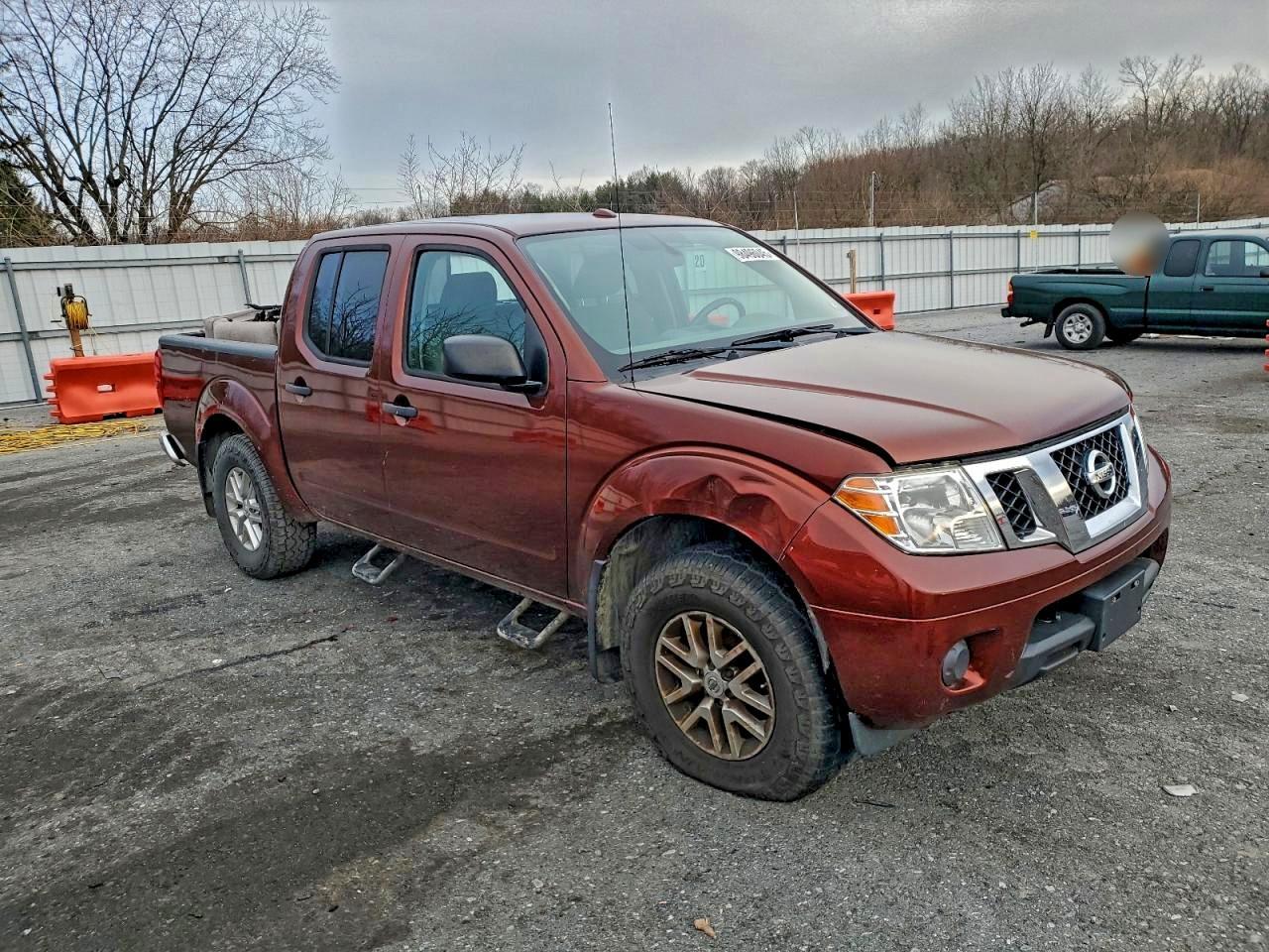 2017 NISSAN Frontier
