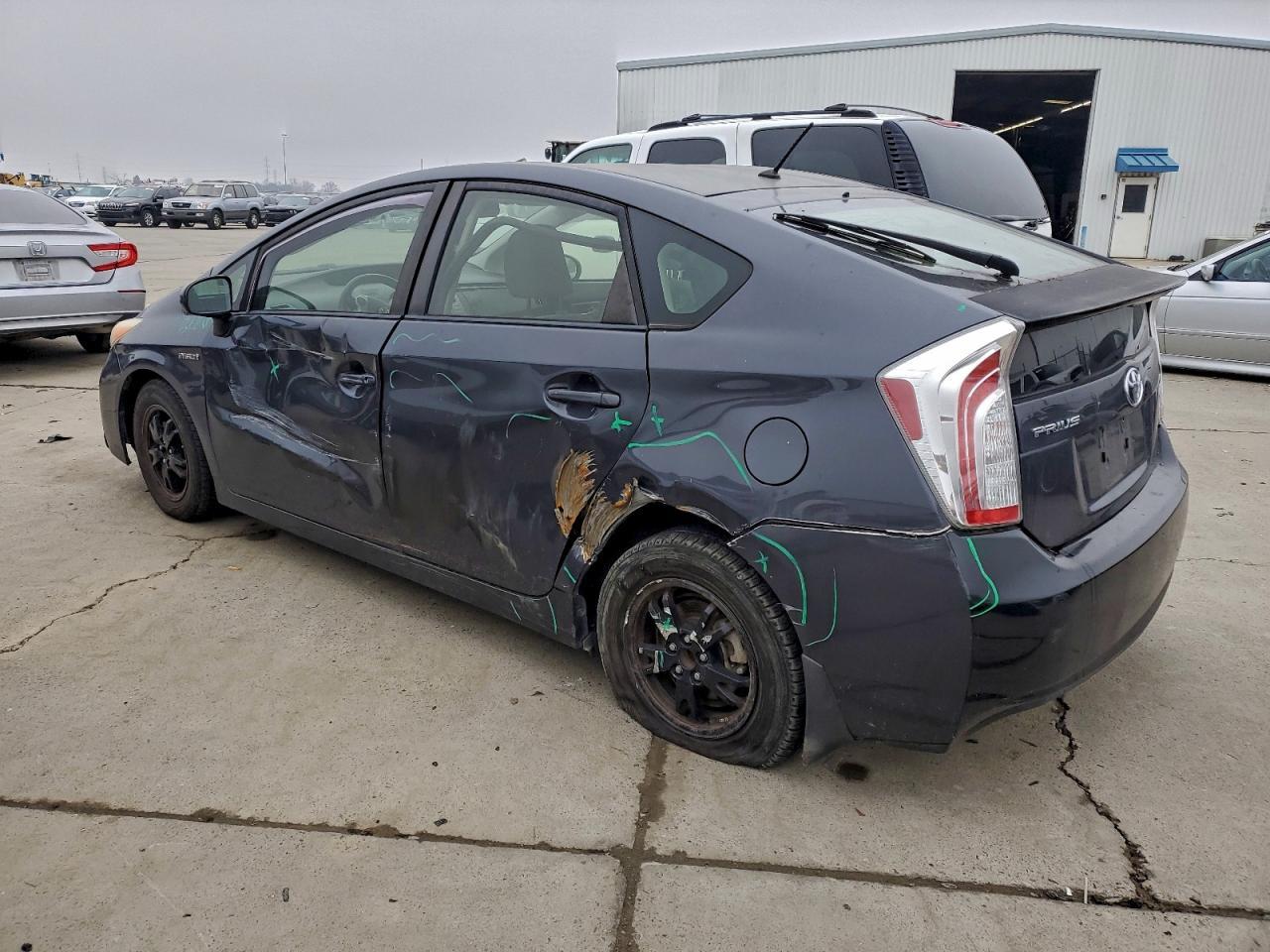 2013 TOYOTA PRIUS