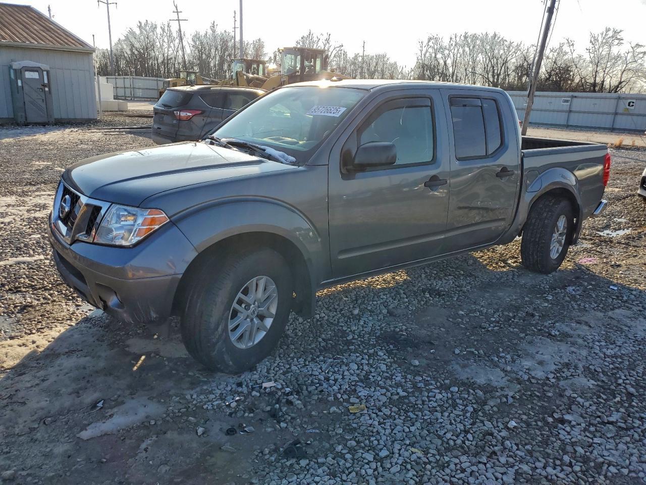 2017 NISSAN Frontier
