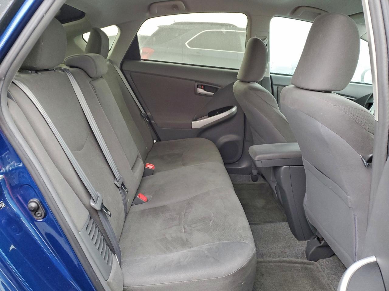 2011 TOYOTA PRIUS
