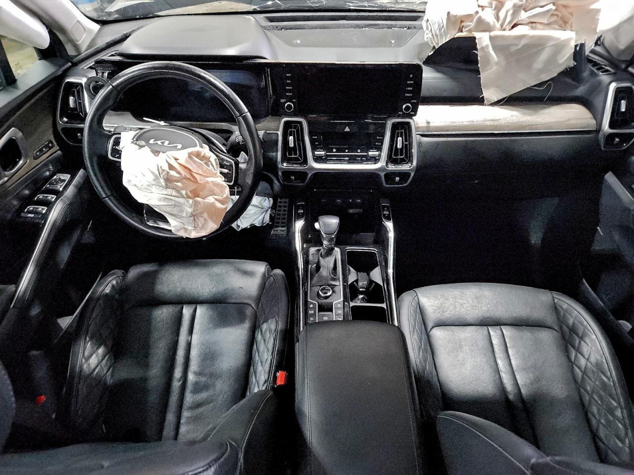 2022 KIA SORENTO