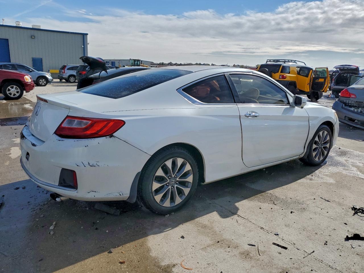 2015 HONDA ACCORD
