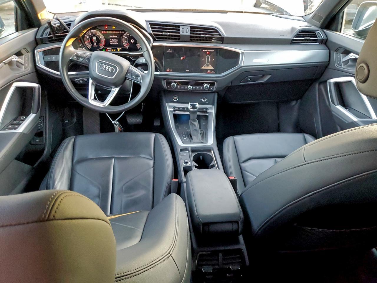 2024 AUDI Q3