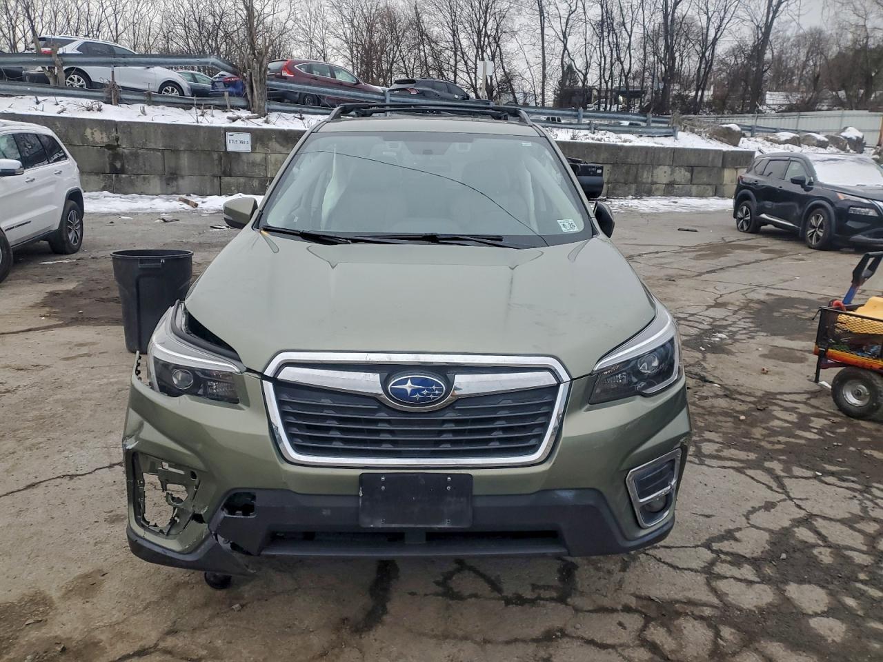 2021 SUBARU FORESTER