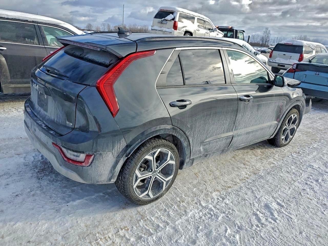2023 KIA Niro