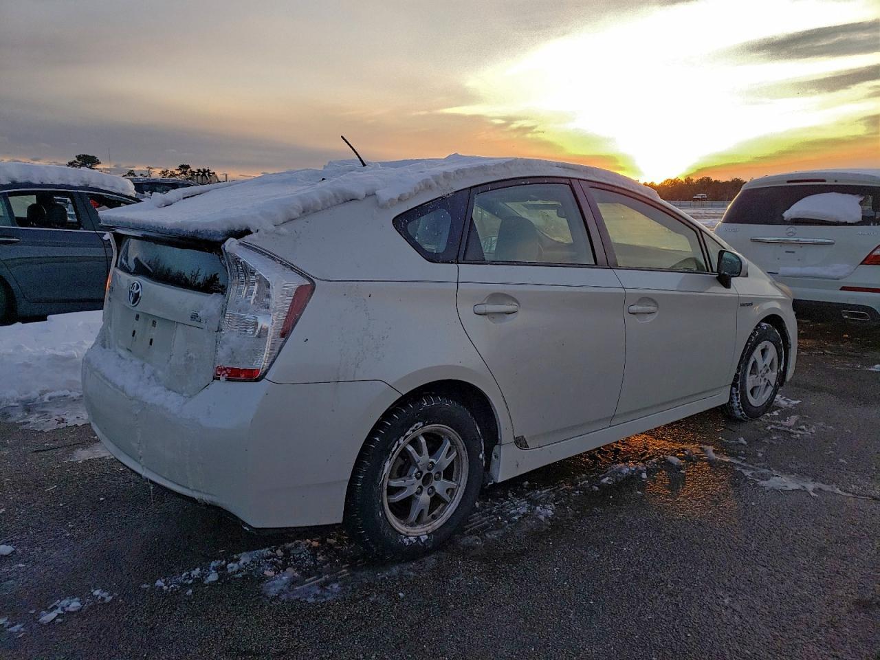 2010 TOYOTA PRIUS