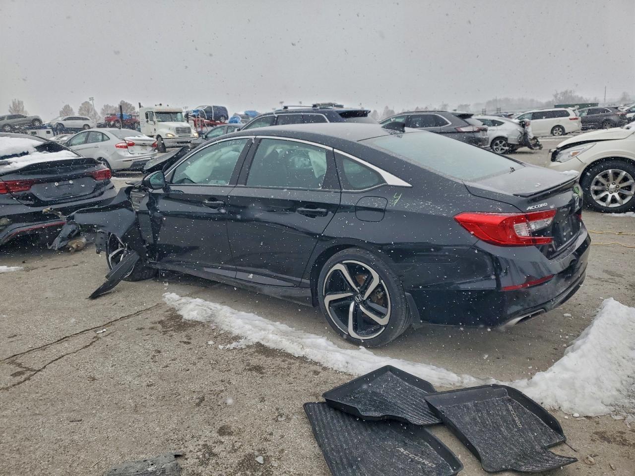2022 HONDA ACCORD