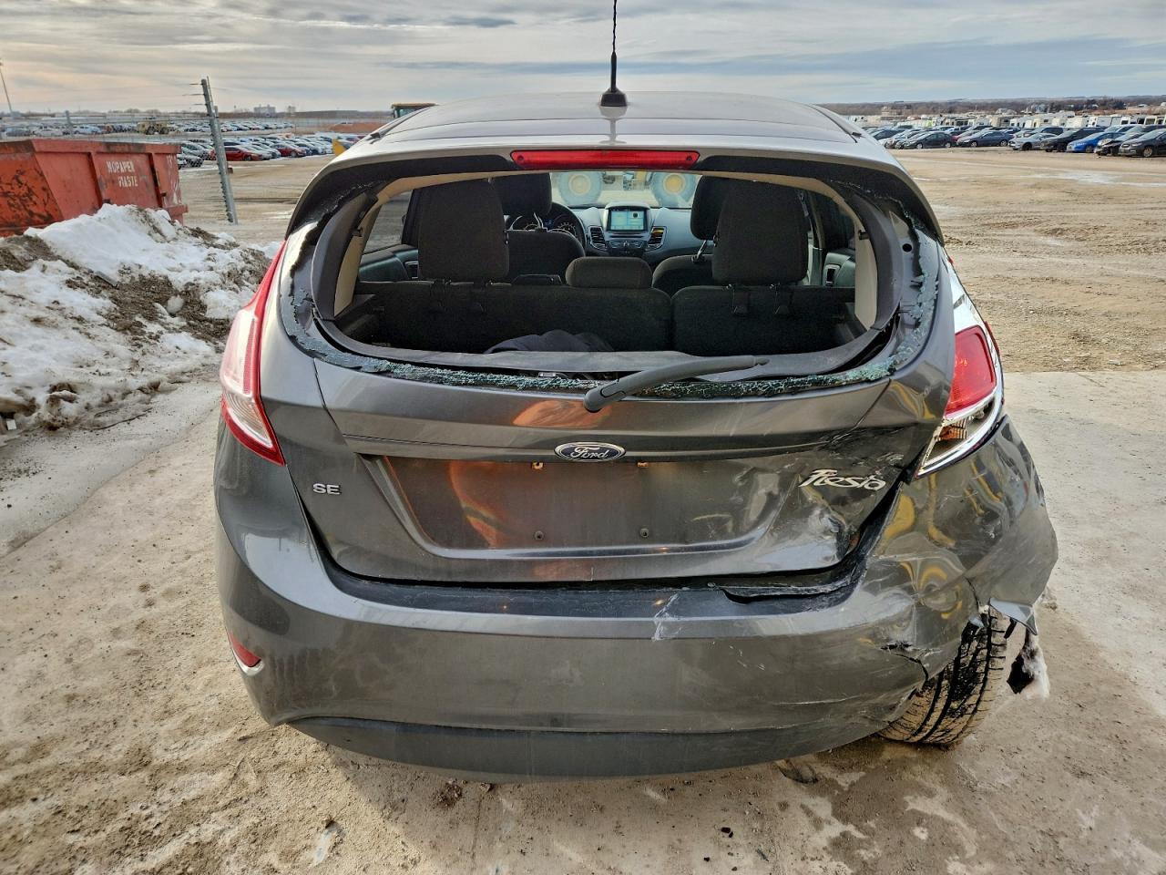 2016 FORD Fiesta