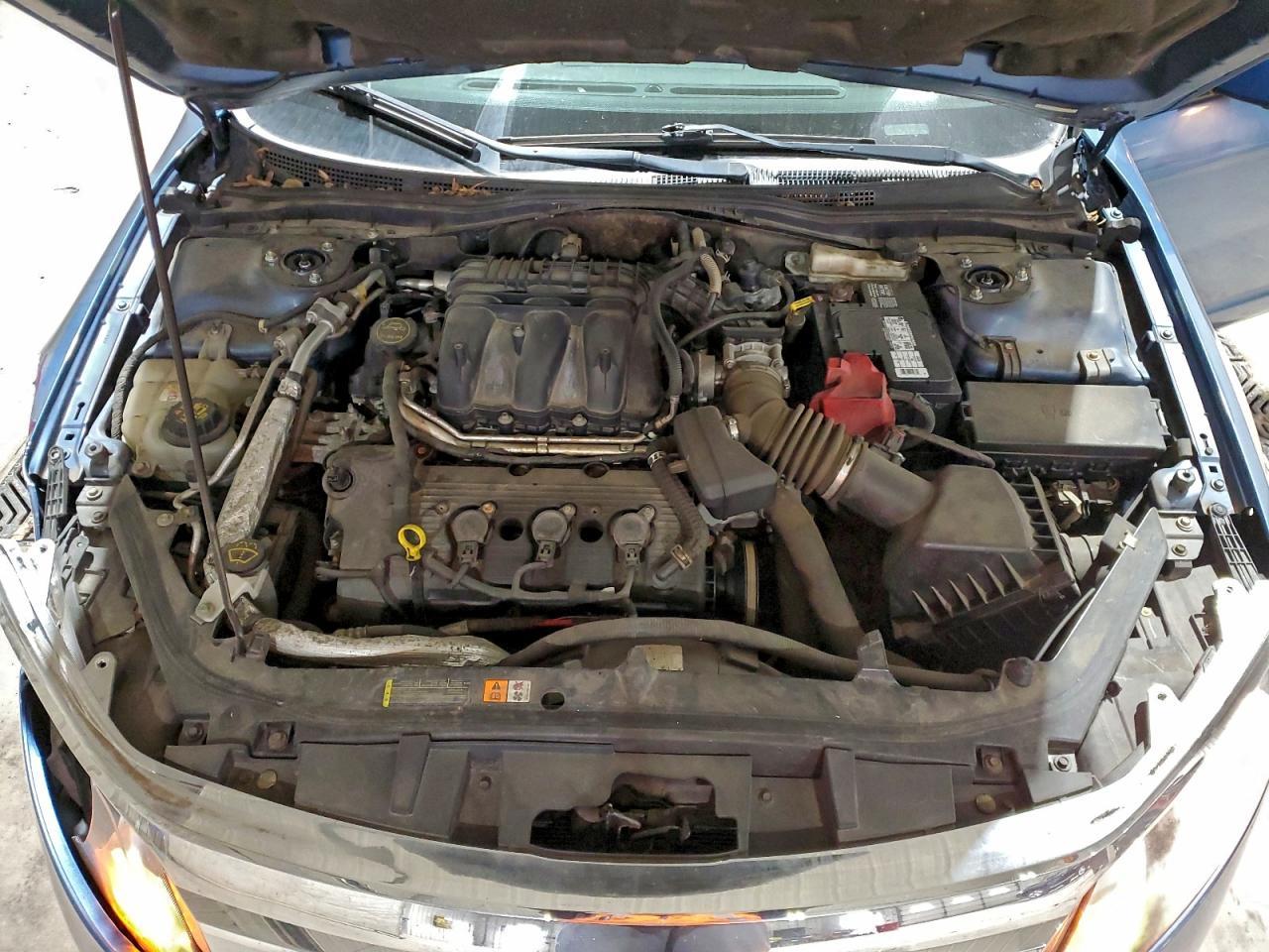 2010 FORD FUSION