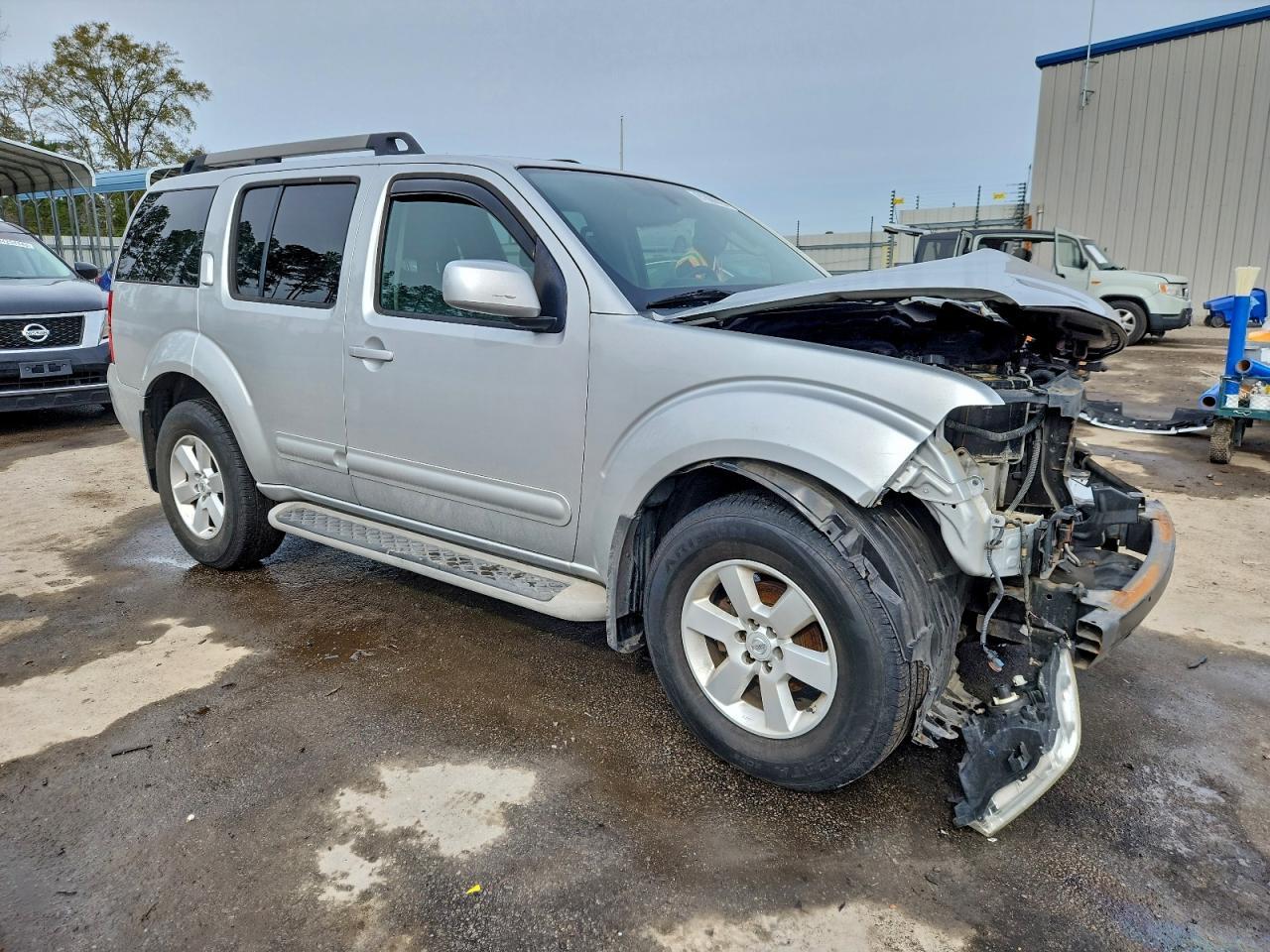 2012 NISSAN PATHFINDER