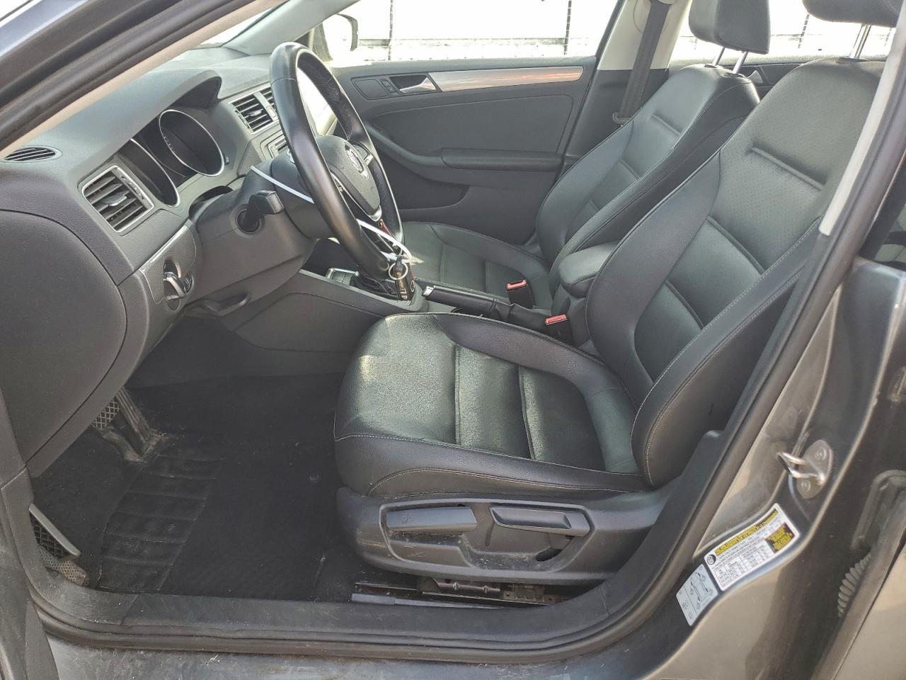 2018 VOLKSWAGEN JETTA