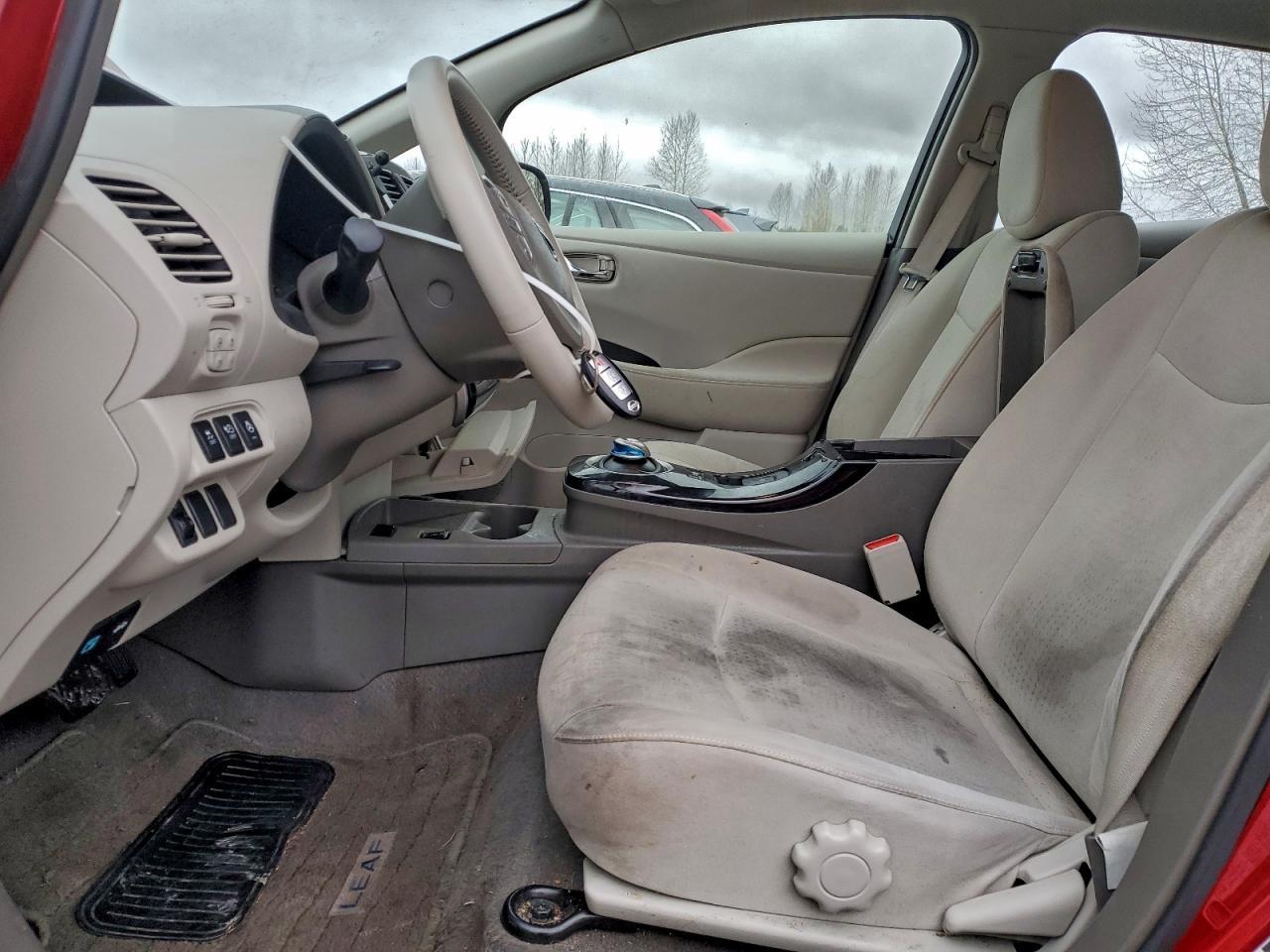 2012 NISSAN LEAF