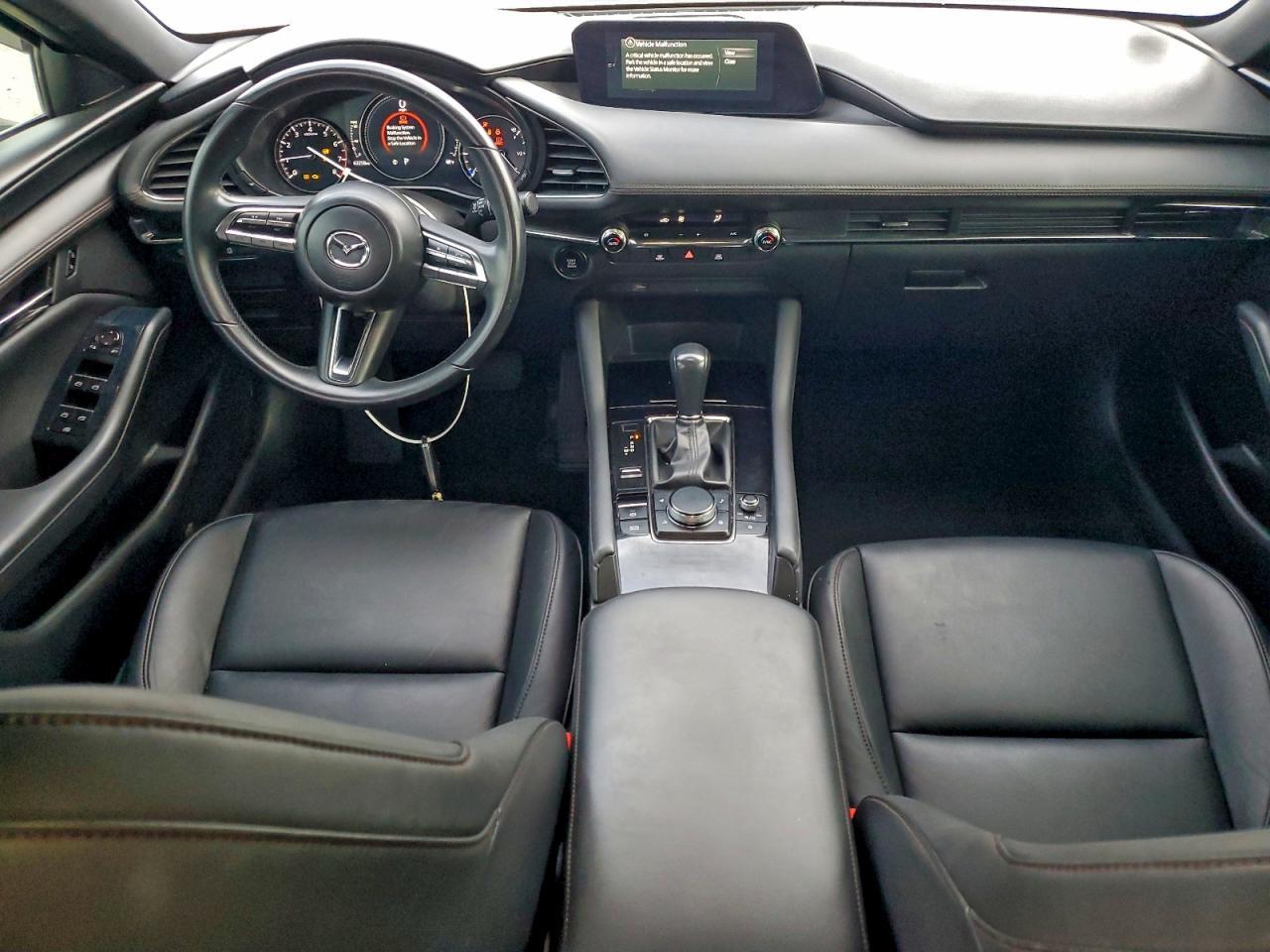 2019 MAZDA 3