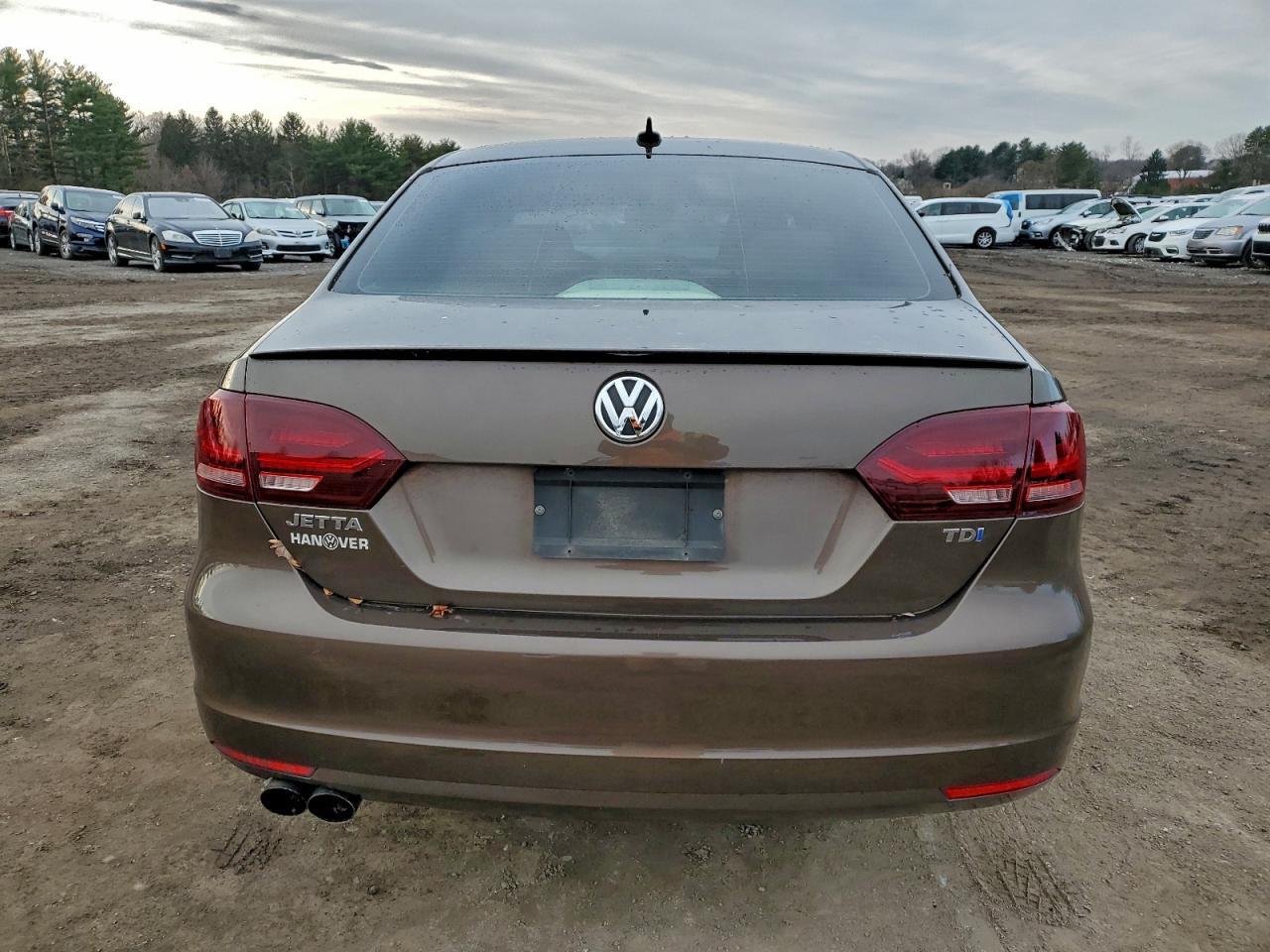 2012 VOLKSWAGEN JETTA