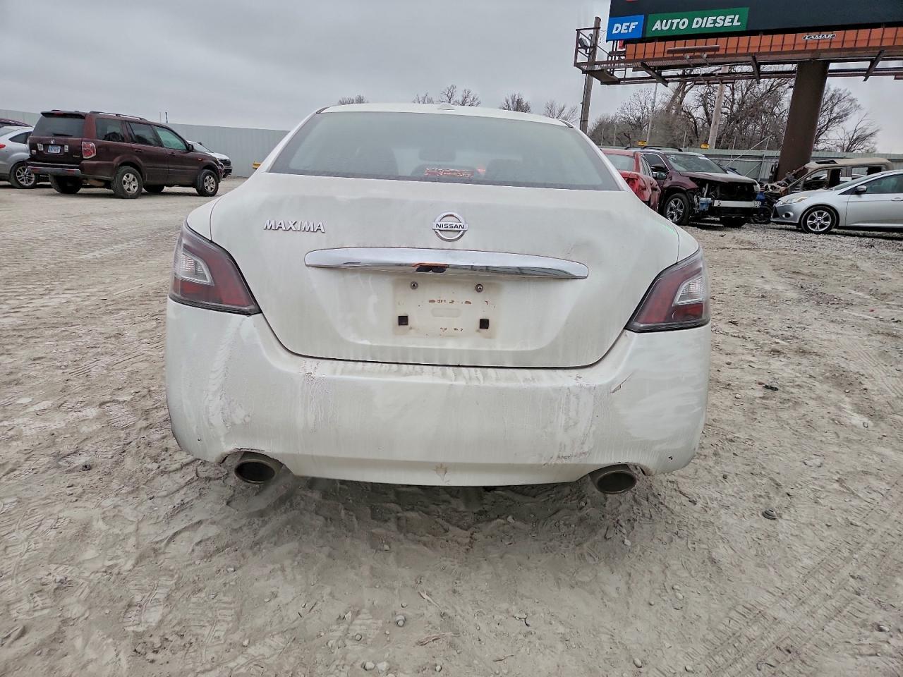 2012 NISSAN Maxima