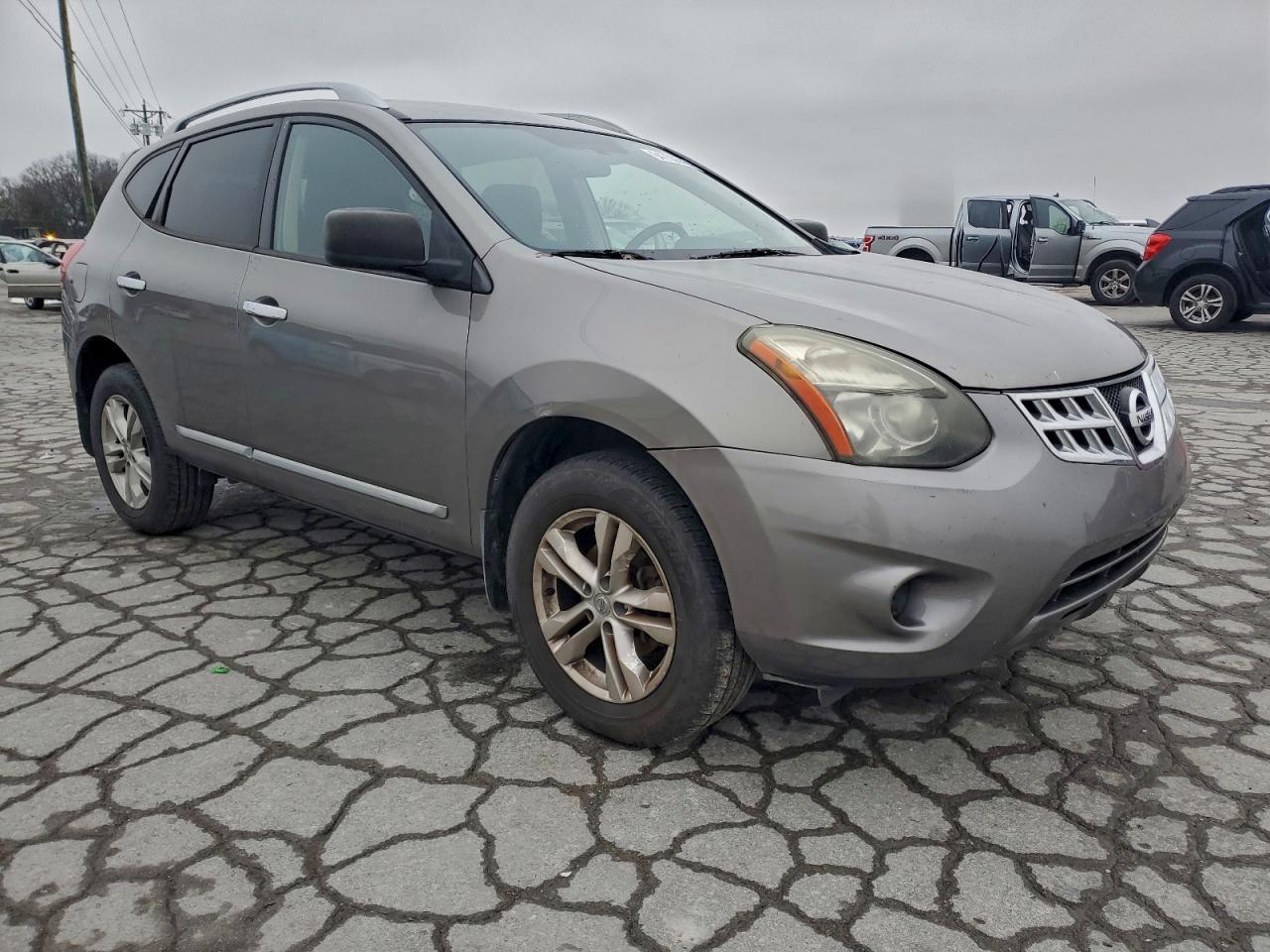 2015 NISSAN ROGUE