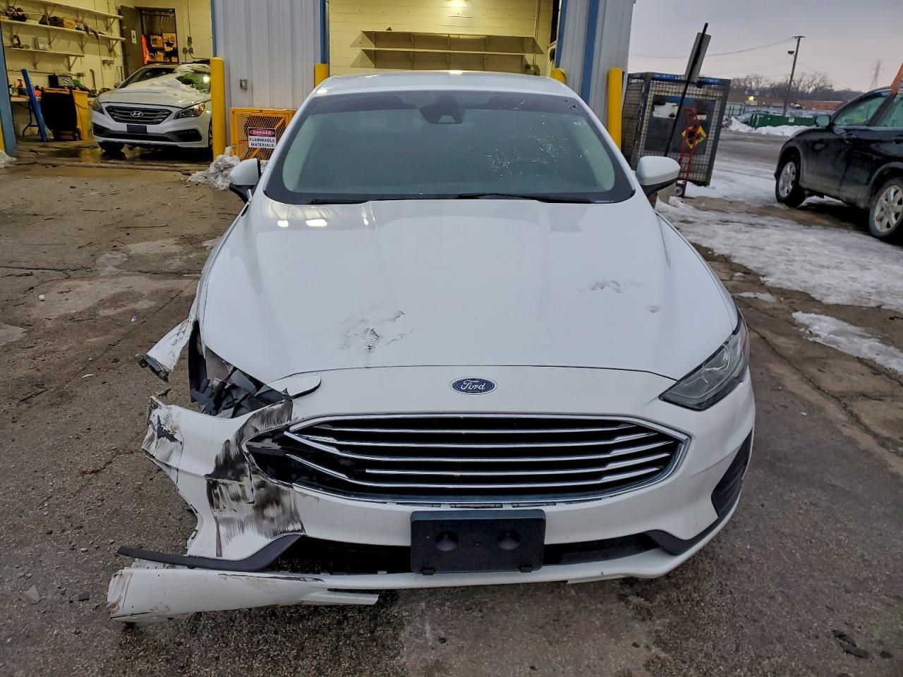 2019 FORD FUSION