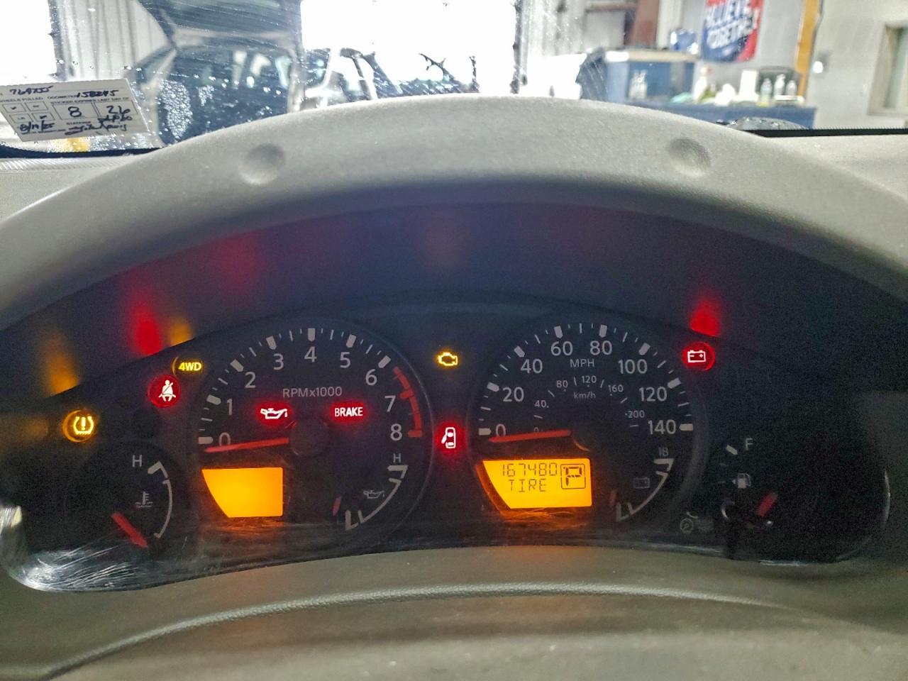 2016 NISSAN Frontier