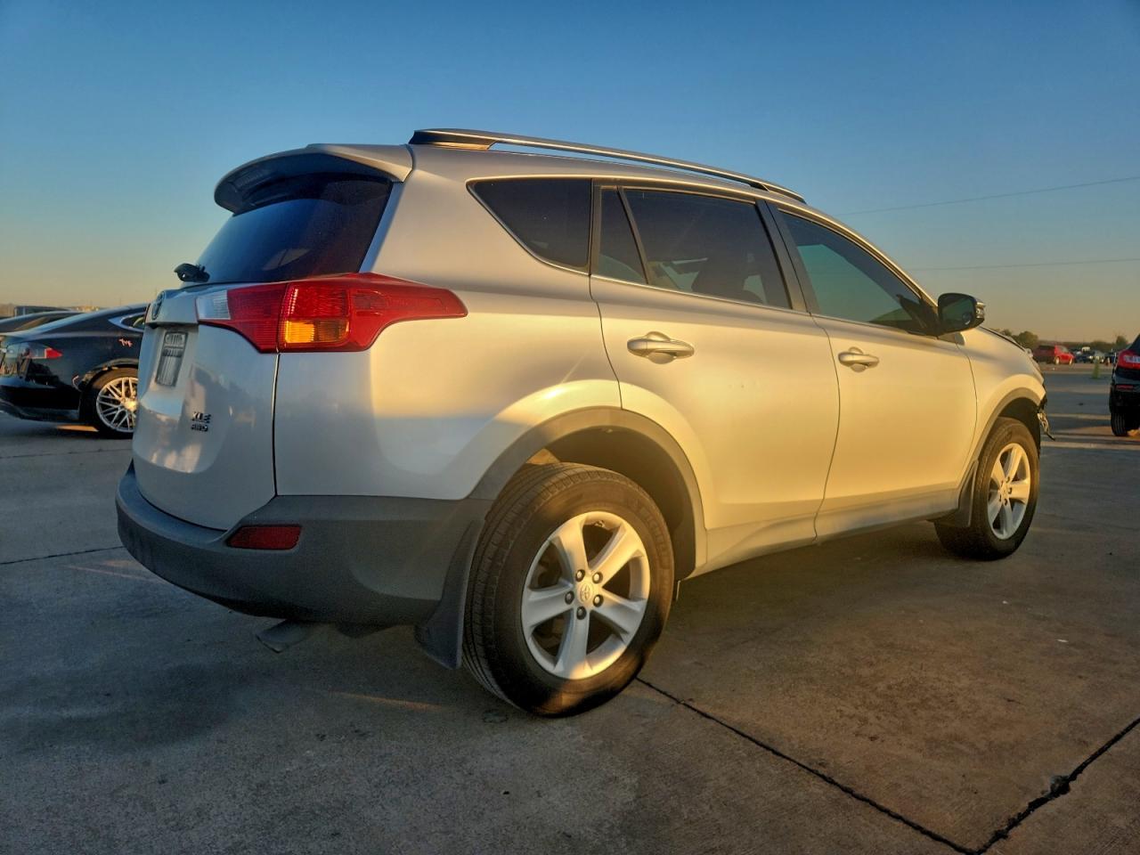 2013 TOYOTA RAV4
