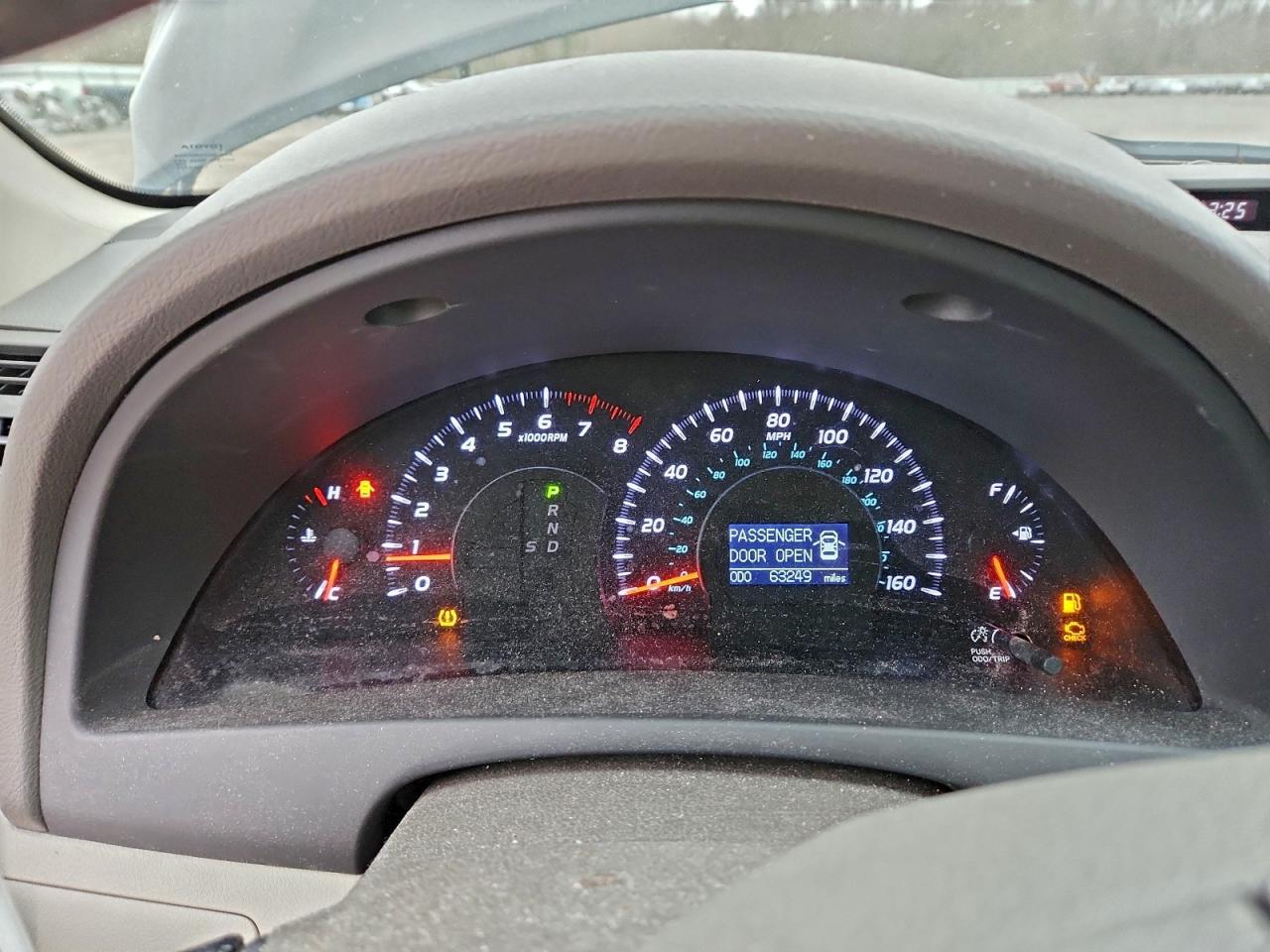 2011 TOYOTA CAMRY