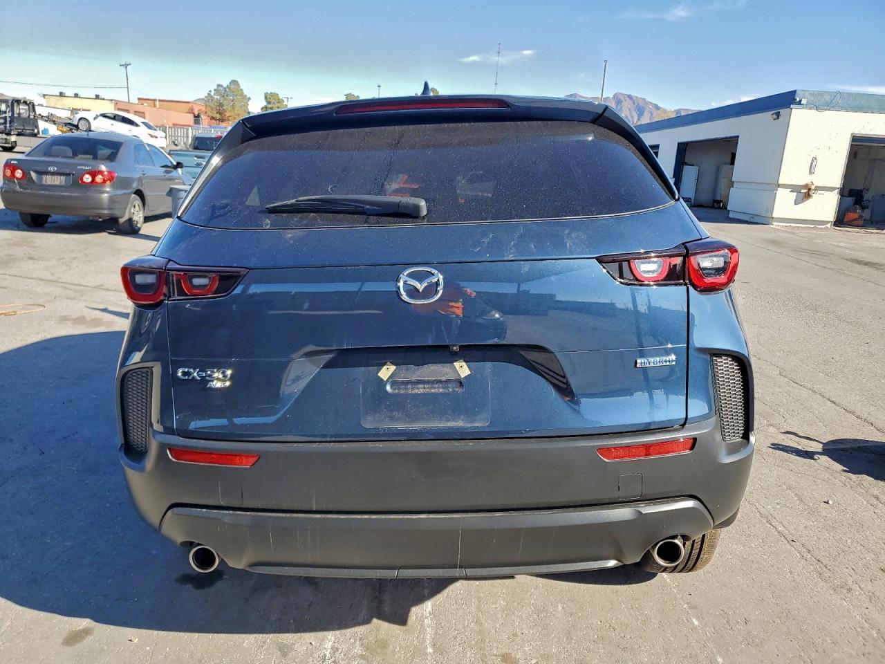 2025 MAZDA CX-50