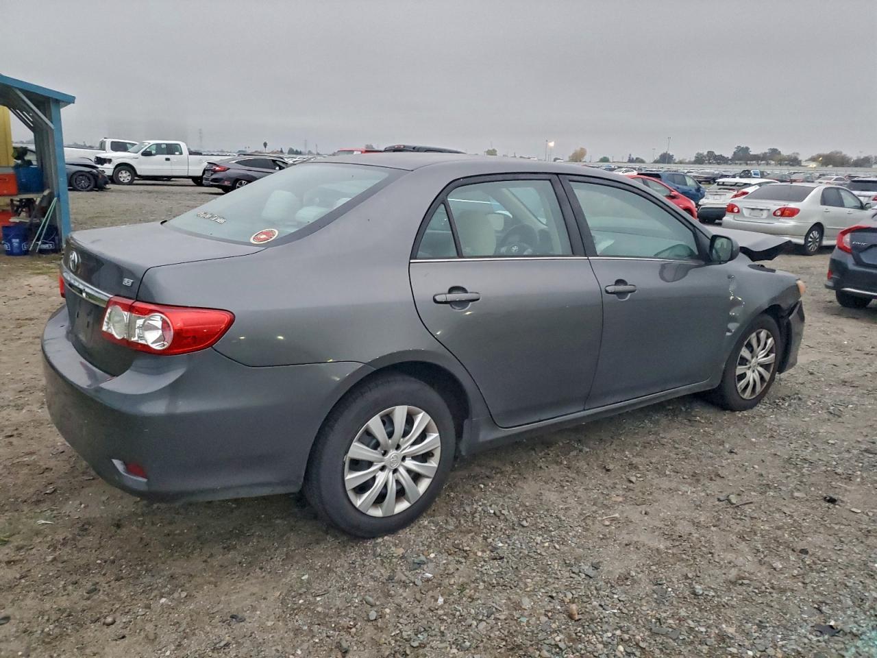 2013 TOYOTA COROLLA