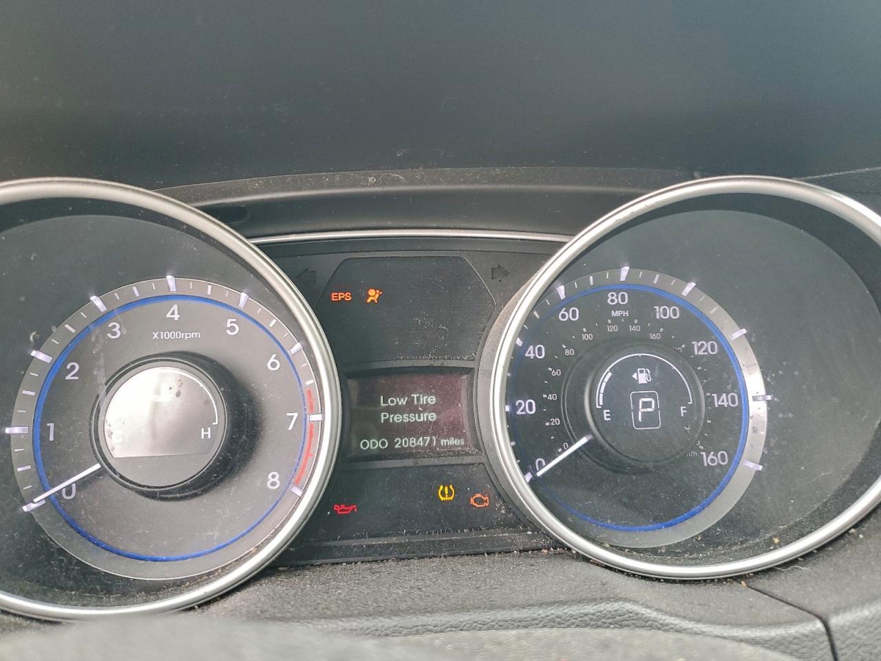2011 HYUNDAI SONATA