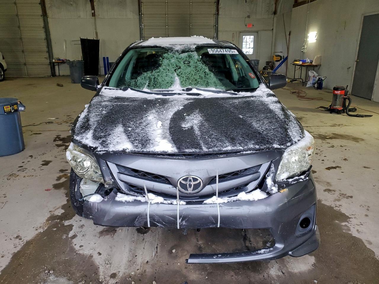 2011 TOYOTA COROLLA