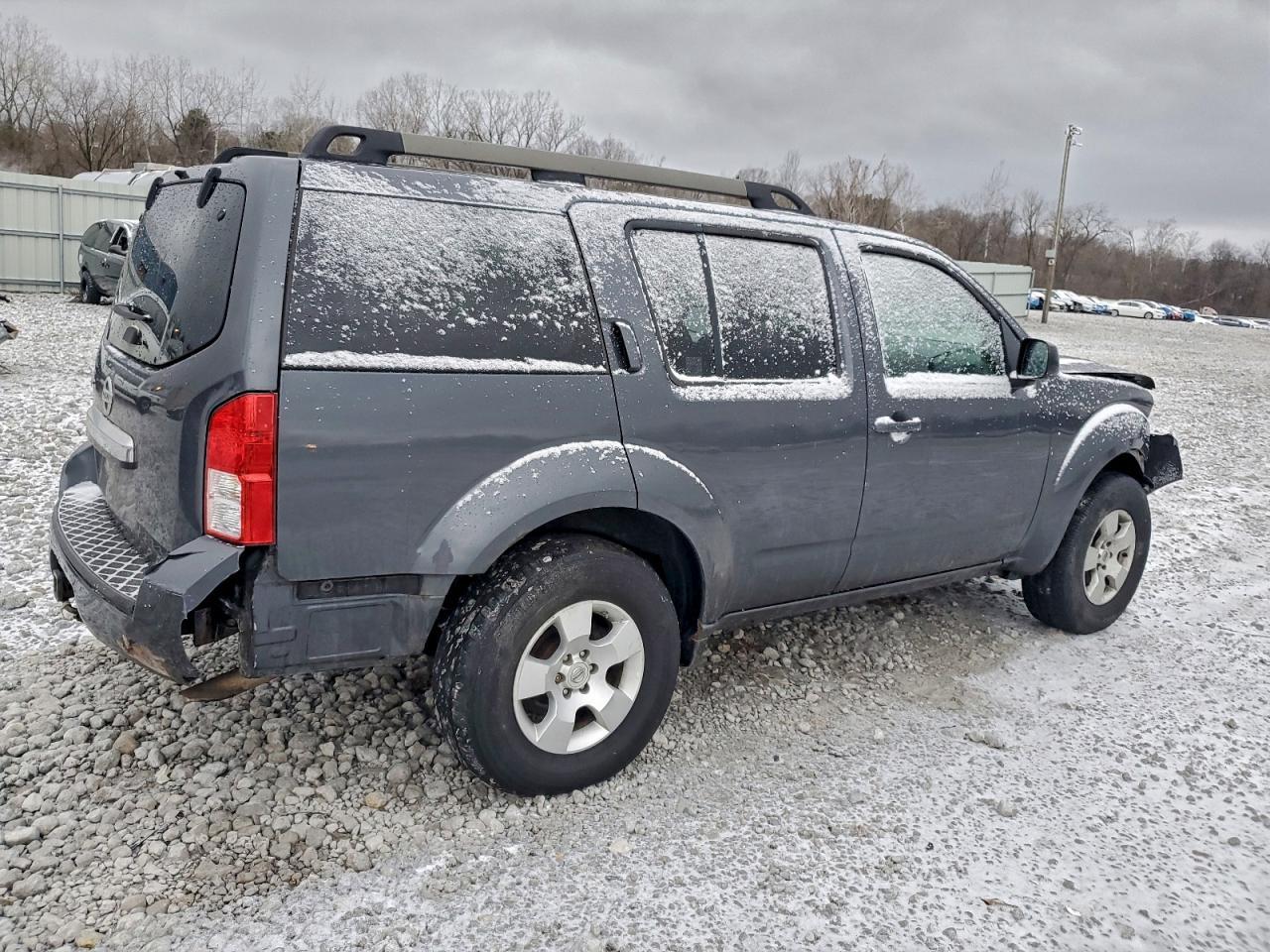 2012 NISSAN PATHFINDER
