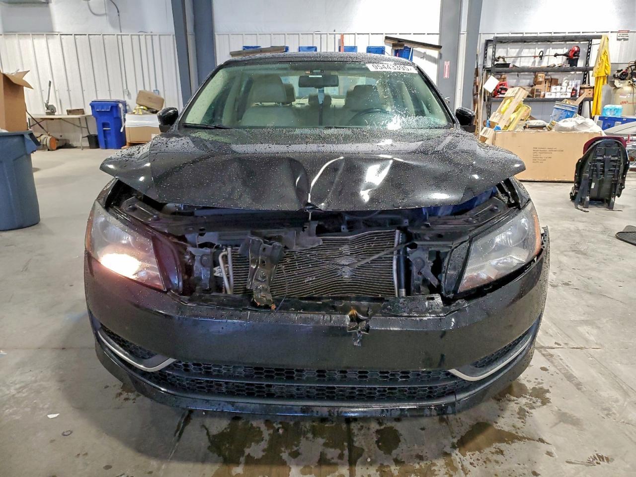 2014 VOLKSWAGEN Passat