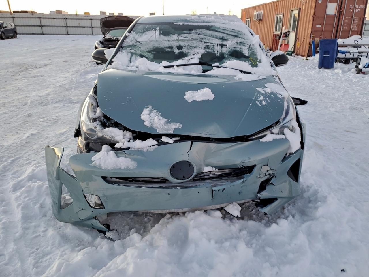 2016 TOYOTA PRIUS