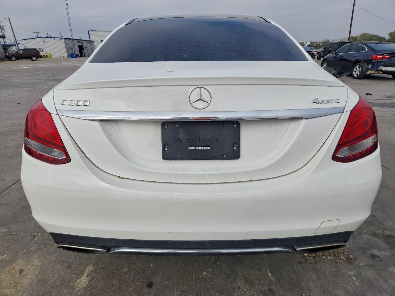 2016 MERCEDES-BENZ C-CLASS