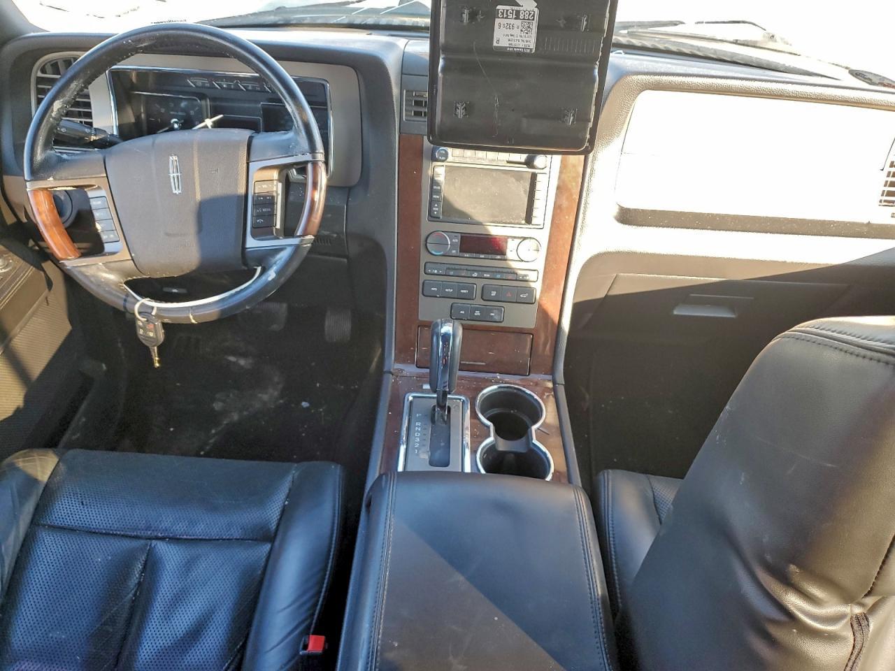 2014 LINCOLN Navigator