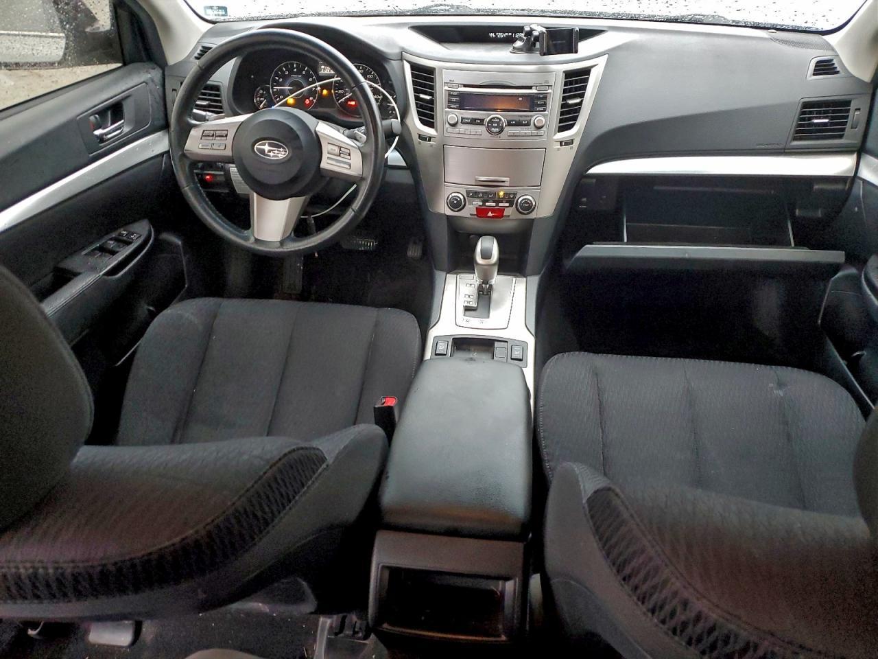 2011 SUBARU Legacy