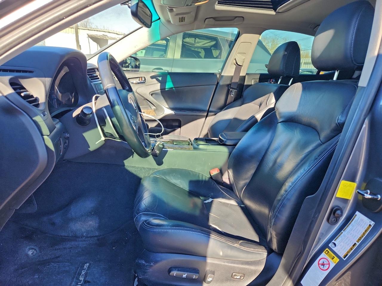 2012 LEXUS IS 250