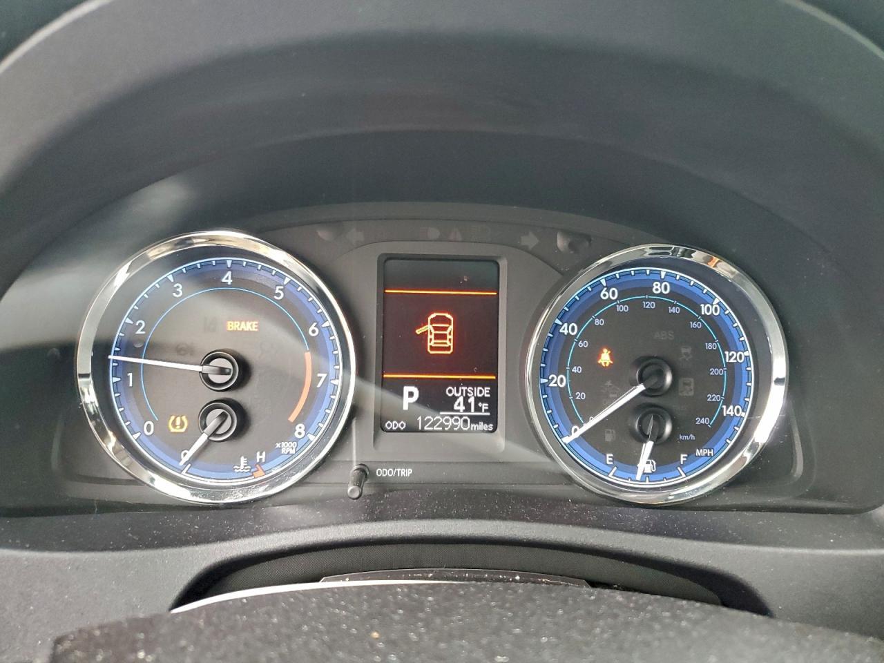 2019 TOYOTA COROLLA
