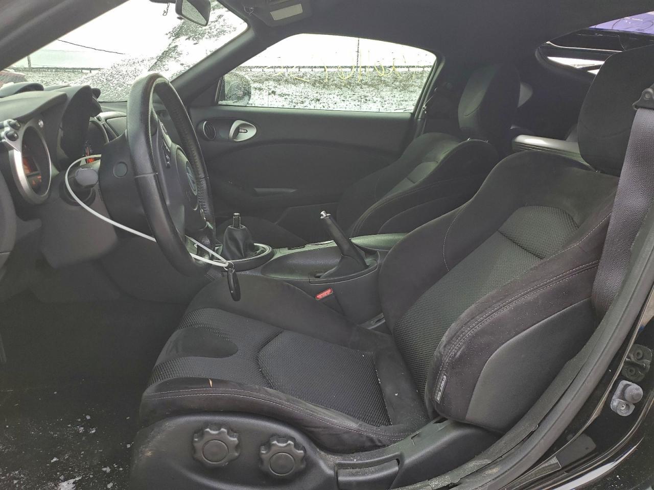 2017 NISSAN 370Z