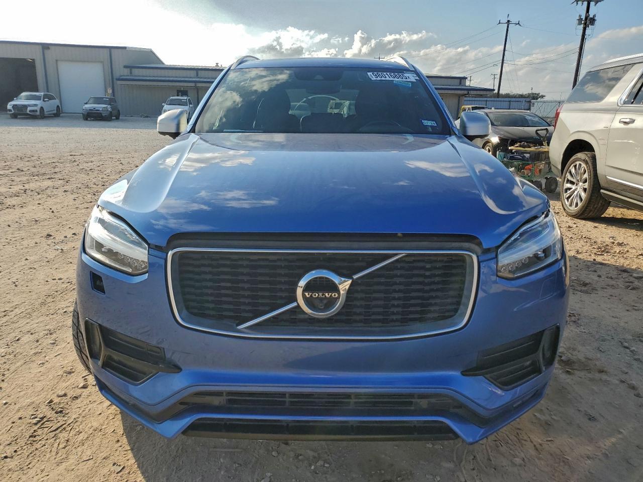 2017 VOLVO XC90