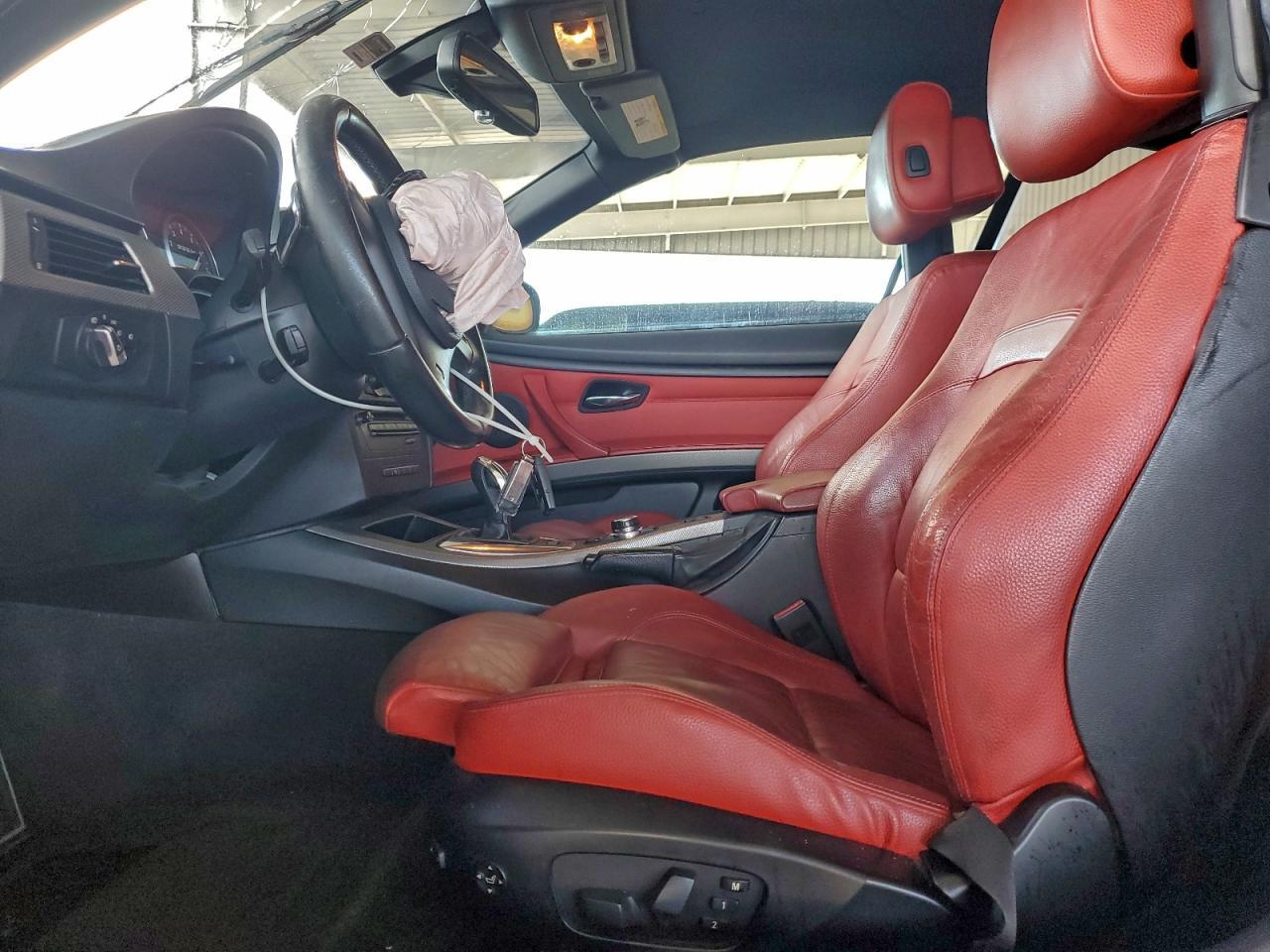 2011 BMW 3 SERIES