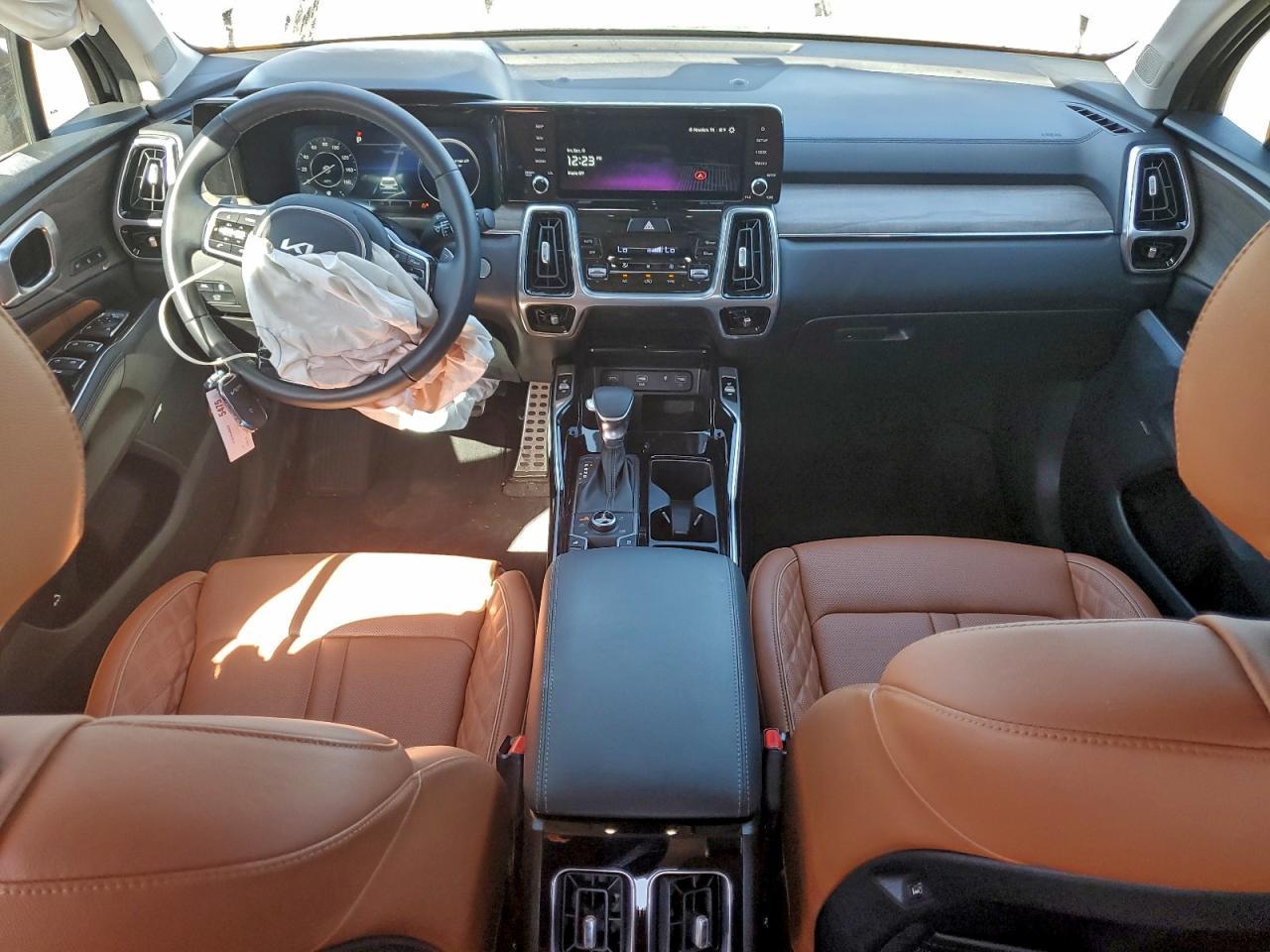 2023 KIA SORENTO