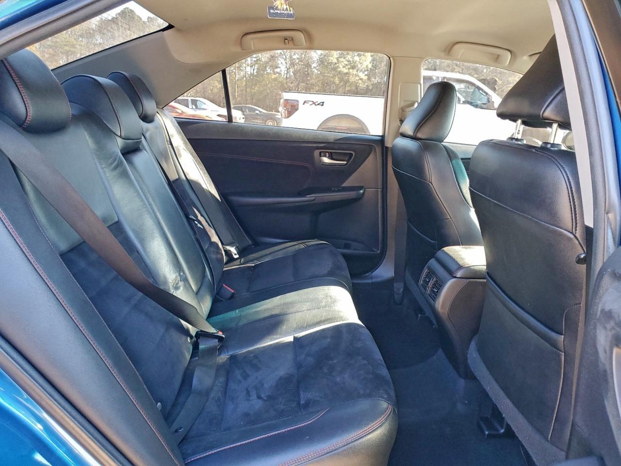 2017 TOYOTA CAMRY