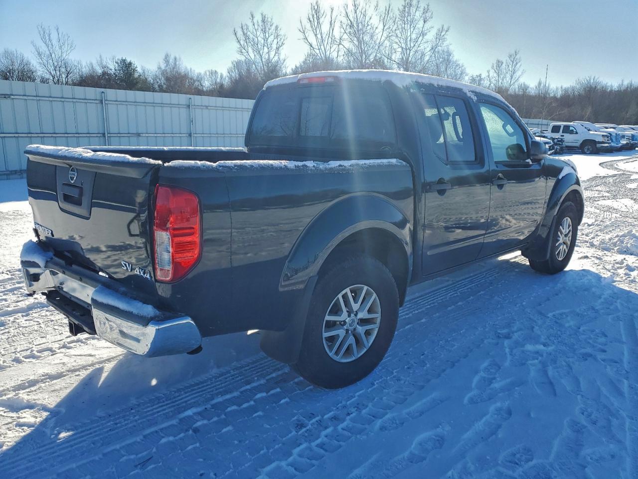 2017 NISSAN Frontier