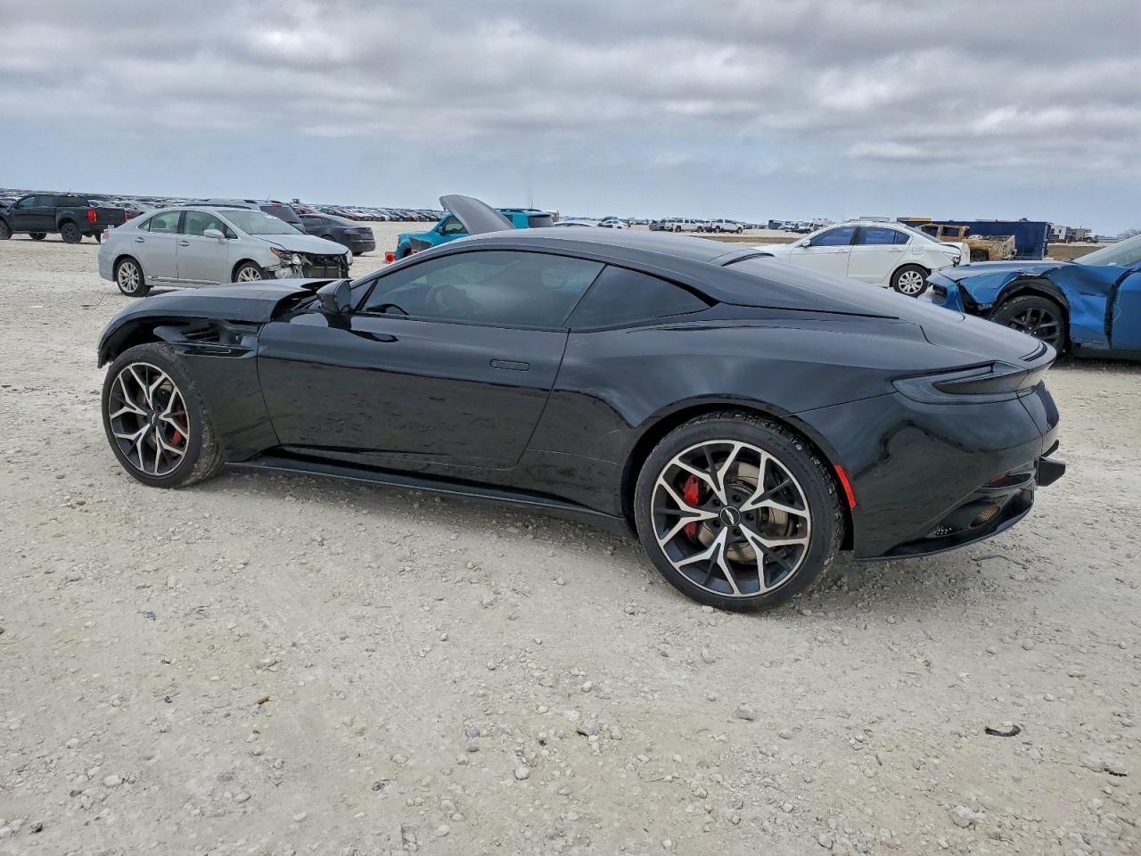 2019 Aston Martin DB11