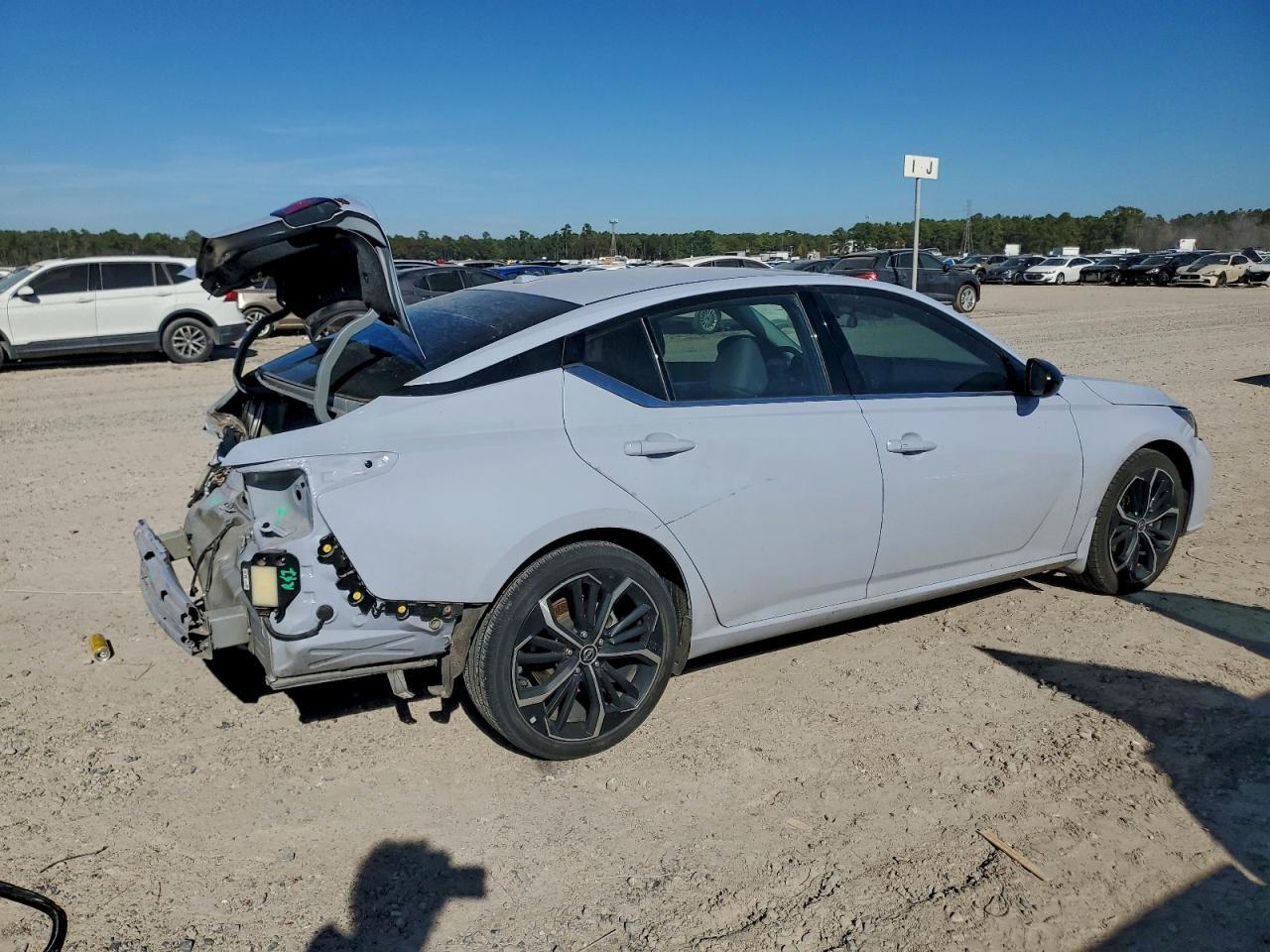 2023 NISSAN ALTIMA